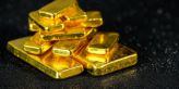 Nejistota ve světě vytáhla zlato do historických rekordů, jen od ledna vystřelil kurz téměř o třetinu
